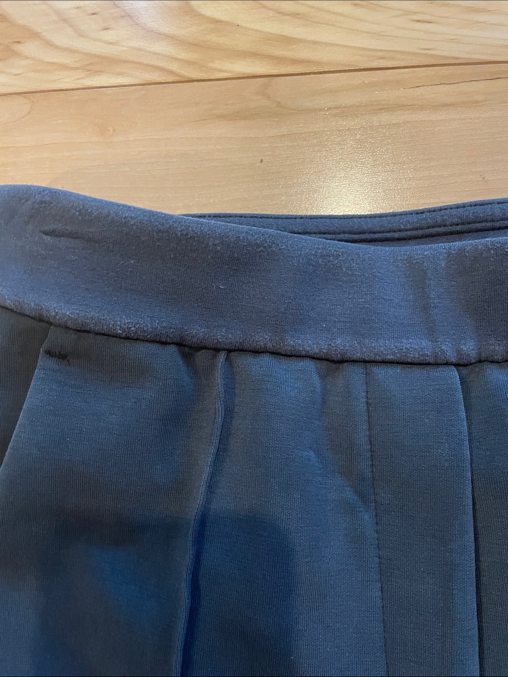 ⭐️Sale 4/$40 Lululemon Mid rise pin-tuck pant, XS - Picture 5 of 10